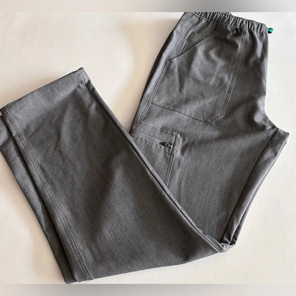 FIGS Men’s Technical Collection Pants Size Large